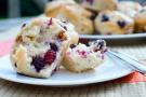 apple blackberry muffin